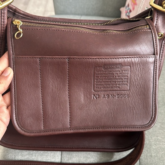 Vintage Coach Legacy Zip 9966 in Mahogany - Picture 5 of 5